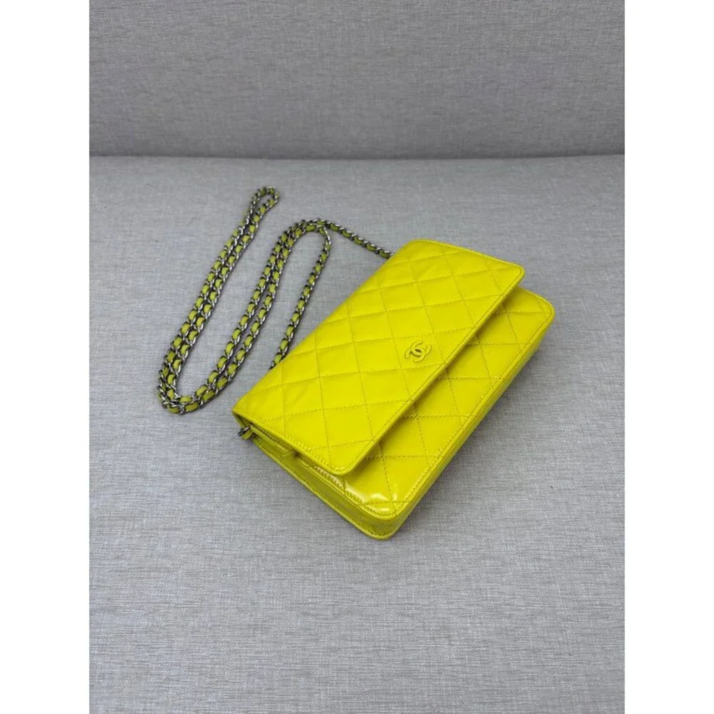 CHANEL Neon Yellow Patent Wallet On Chain Acrylic CC SHW